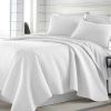 King/Cal King Lightweight White Ultra Soft 3-Piece Microfiber Quilt Set