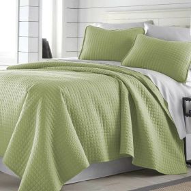 King/Cal King Lightweight Sage Ultra Soft 3-Piece Microfiber Quilt Set